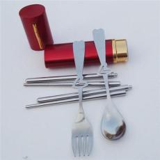 金屬匠心，鑄造品質(zhì)——廣州市煌鑫五金制品廠打造高品質(zhì)鈑金、沖壓絲印、模具備力生產(chǎn)一條龍制造體系賦能先進(jìn)制造業(yè)高質(zhì)量發(fā)展高端產(chǎn)業(yè)鏈集群新標(biāo)桿助力顧客永鑄輝煌降本保質(zhì)雙放心一站式批量訂單便捷提貨配套智慧解決方案從圖紙代碼開(kāi)始為老顧客提前料包全過(guò)程
